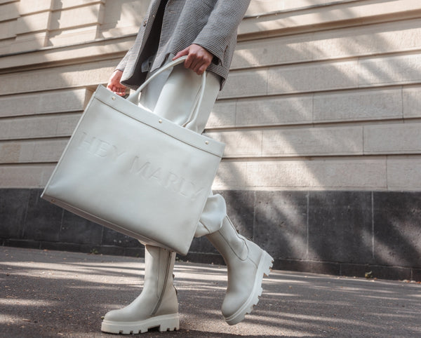 HEY MARLY - We don't go anywhere without our Tote Bag! 💜💗 . . #heymarly # bags #totebag #streetwear #streetstyle #pinkoutfit #outfitinspiration  #fashion #streetfashion #styleinspiration #citylook